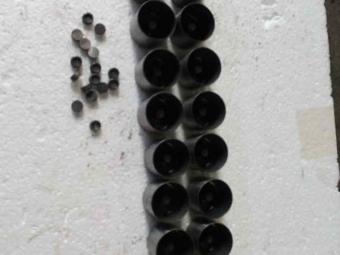 Kit soupapes forgées, poussoir, ressorts, coupelles 306GR A 4
