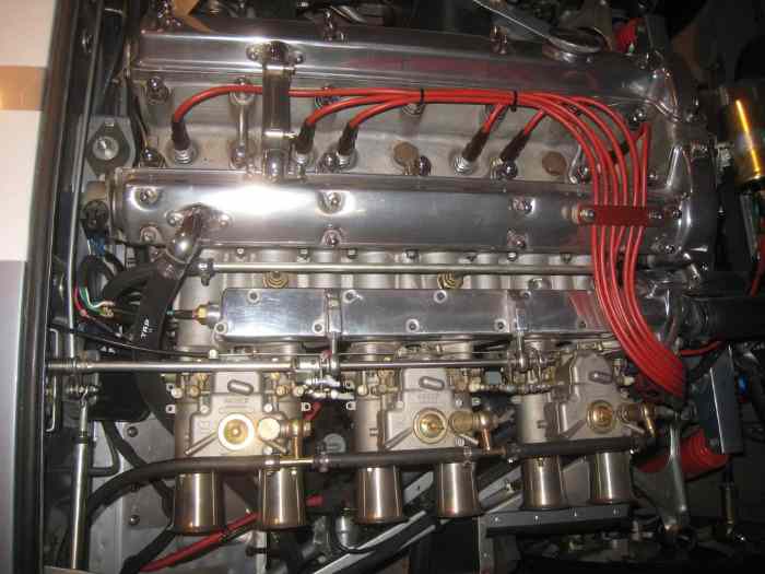 Jaguar Type E Light Weight replica 4