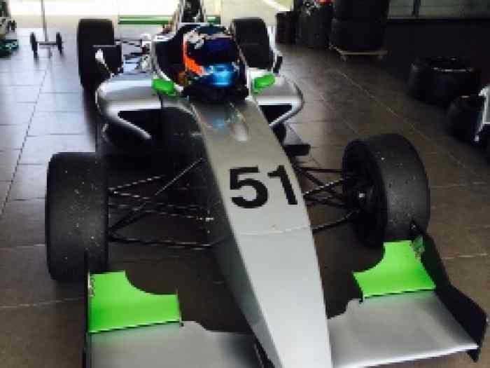 Vends Formule Renault 2.0