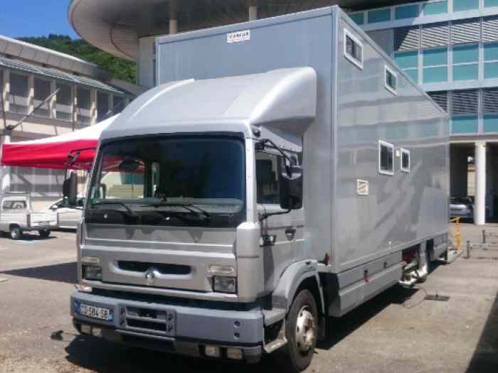 Vends Camion 12T Renault Midliner 250 0