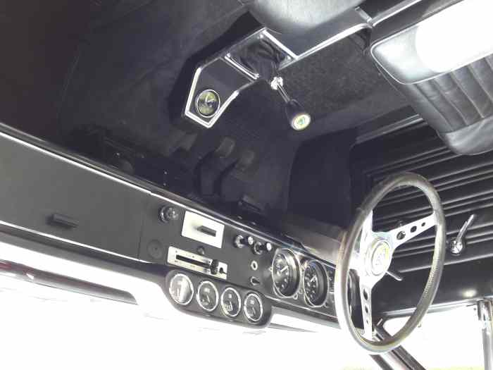 FORD CORTINA TWIN CAM – photo 5 sur 6