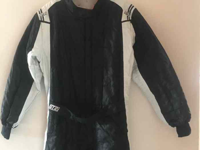 combinaison neuf 0