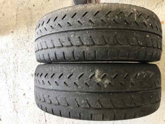 R11 en 17 - pièces et voitures de course à vendre, de rallye et de circuit.