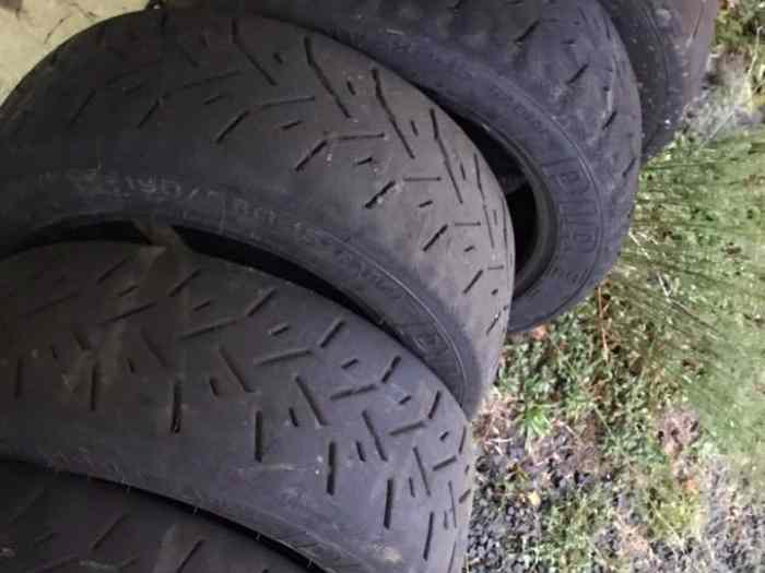 LOT PNEUS PIRELLI 15 POUCES 0