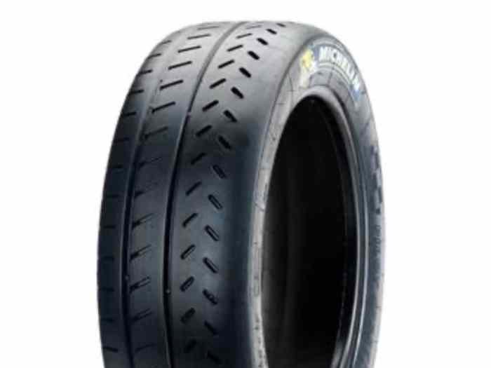 Vente pneus Michelin neuf 19 63 17