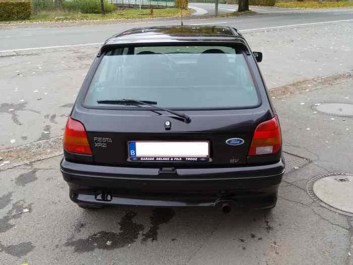 Ford Fiesta XR2i 16v (1993) 1