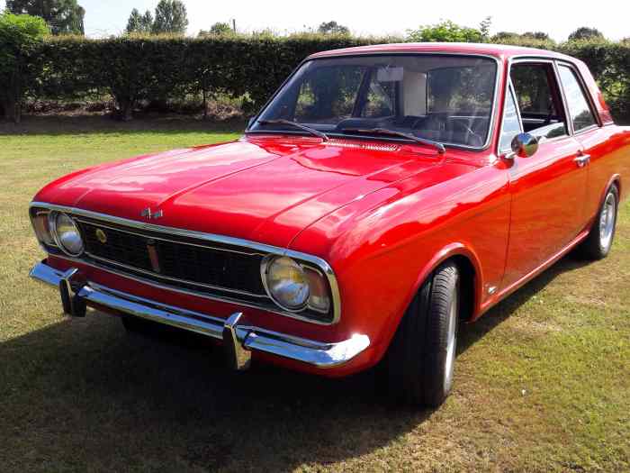 FORD CORTINA TWIN CAM – photo 3 sur 6