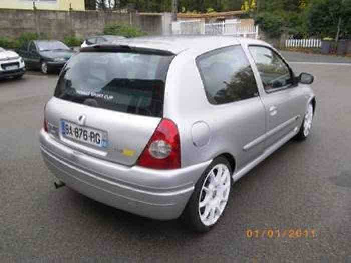 Clio RS 2 PHASE 1   172CH (shift&ligth) 3