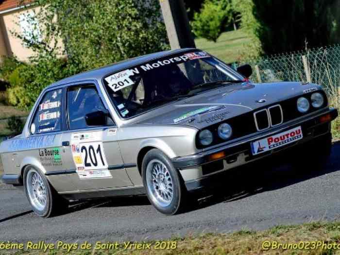 BMW 323 I E30 1