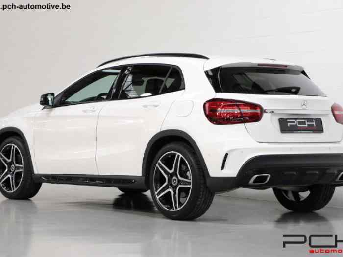 Mercedes-Benz GLA 180 122cv - AMG Line - NEW LIFT!!! 2018 16.800KM 1