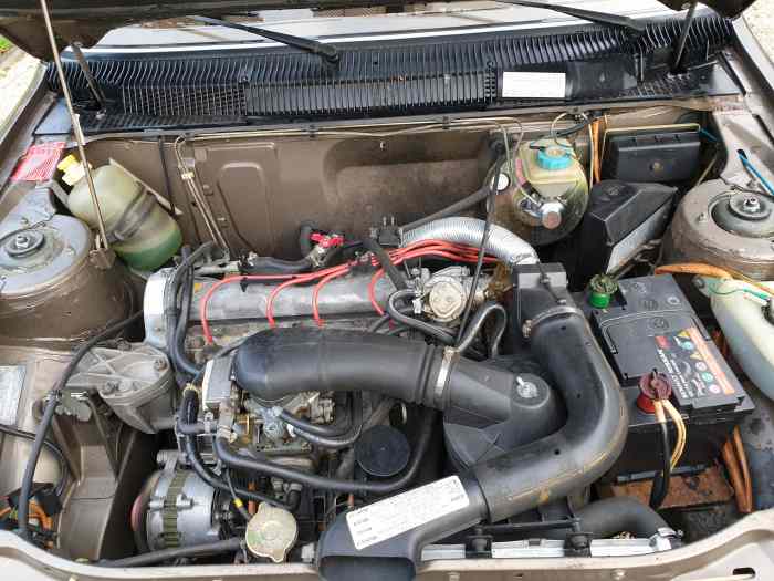 Peugeot 305 GT 3