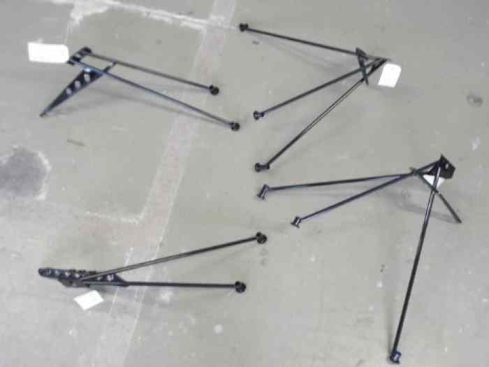 TREILLIS DE SUPPORT CAPOT MOTEUR PEUGEOT 205 T16 EVO1 & EVO2 5