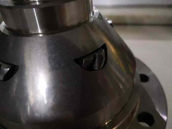 clio 3 cup rs 197.203 TL4 Gearbox Helical LSD differential NEW. 1