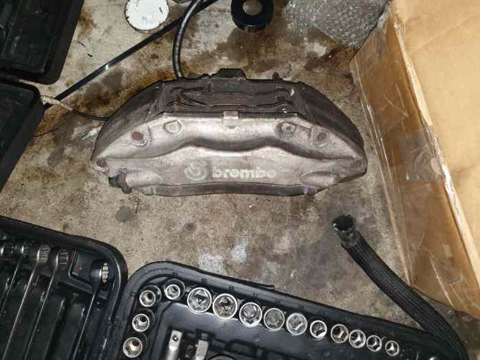 Etrier brembo 607 v6 0