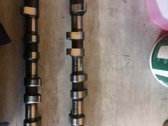 Arbres à cames moteur f7p f7r 0