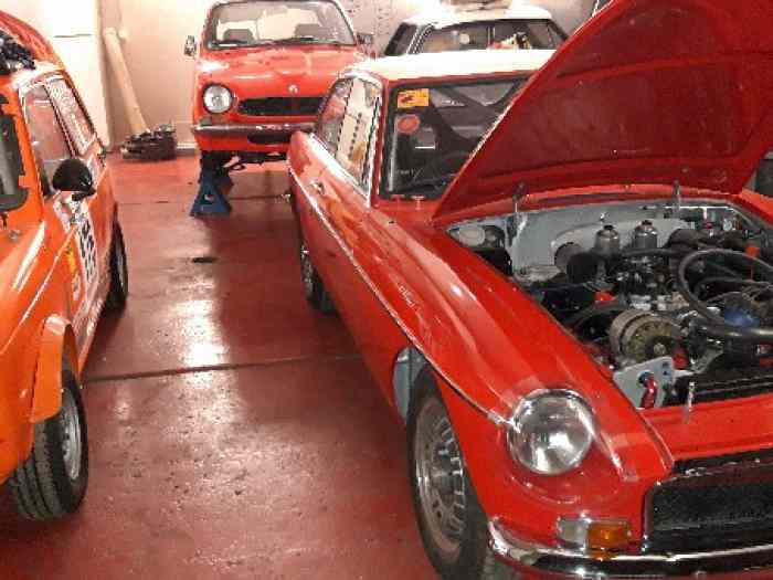 MG B GT V8 0