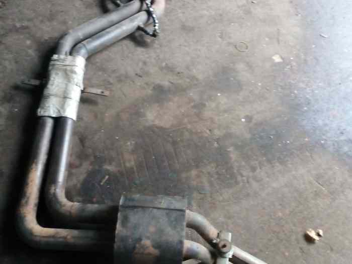 Échappement latéral  inox pour BMW E30 M3 4 et 6cylindres 1
