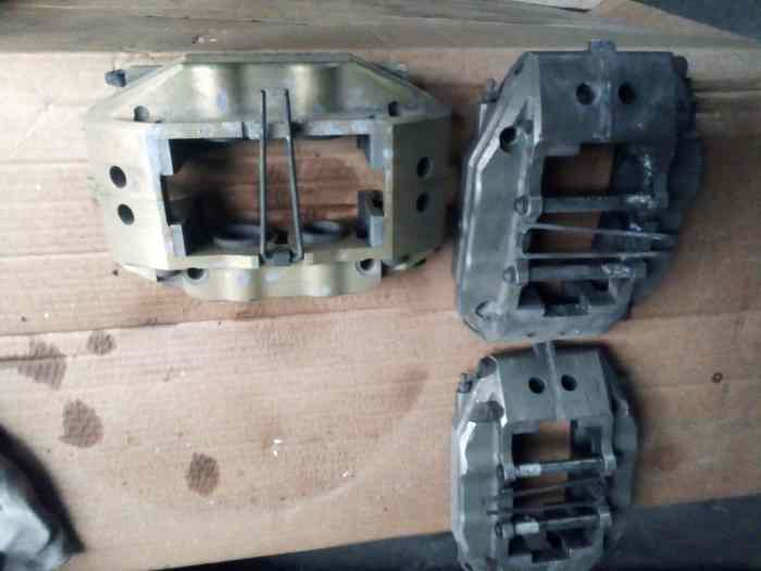 3 PINCES. BREMBO  BMW M3 GR À   306 KC... 3