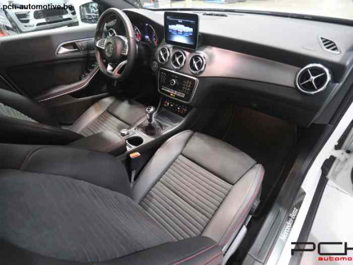 Mercedes-Benz GLA 180 122cv - AMG Line - NEW LIFT!!! 2018 16.800KM 5