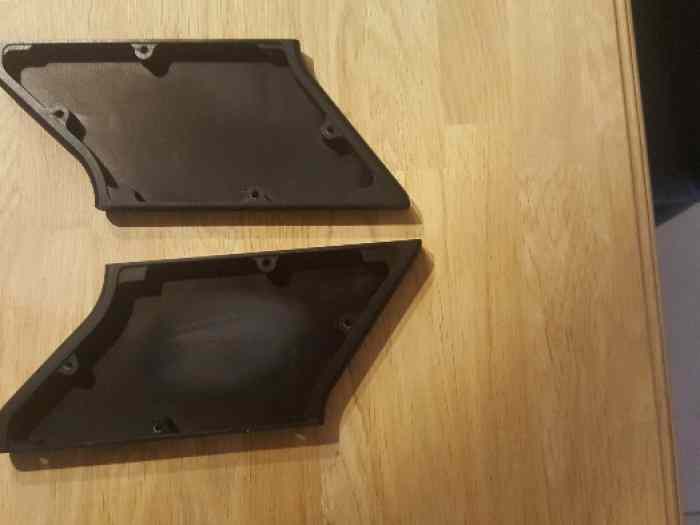 A VENDRE SUPPORT AILERONS AVANT ET ARRIERE POUR FORMULA MASTER 1