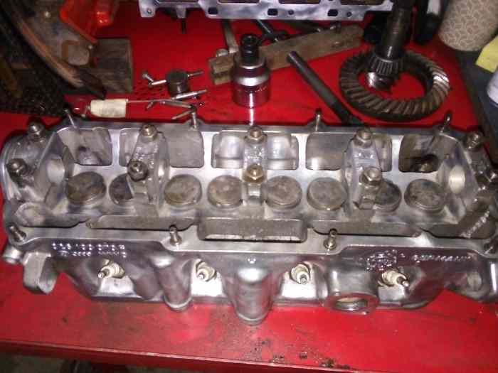 Culasse VW GOLF GTI 1800 0