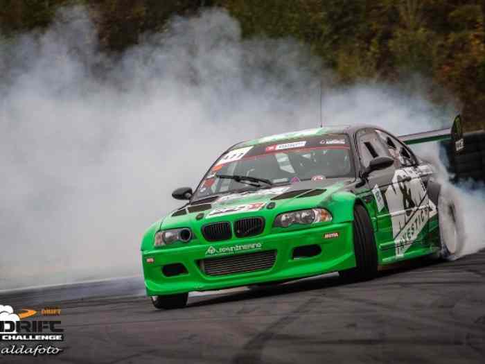 Drift BMW e46 m3 gtr 0