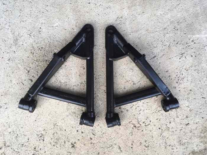 Triangles inferieurs R11 turbo groupe ...
