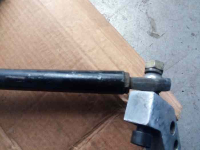 Triangles tubulaires BMW E30 M3  GR A 4
