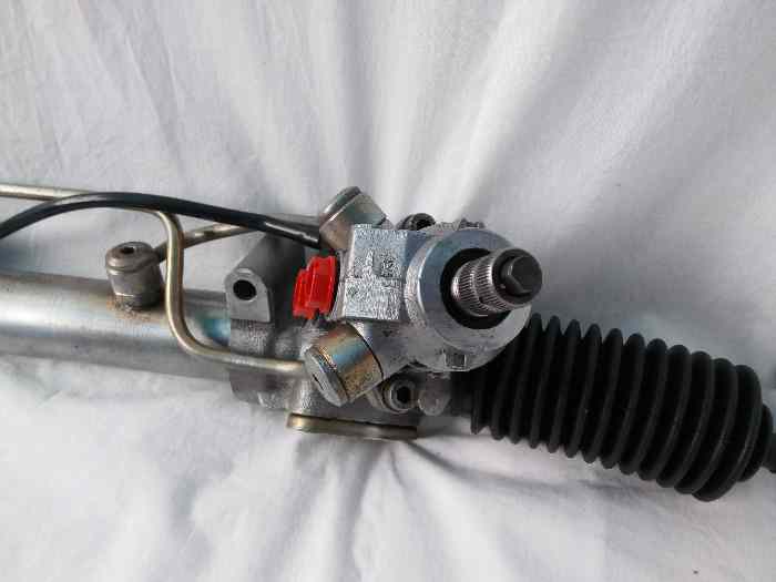 BMW M3 E30 Power Steering Rack Rebuilt pièces et voitures de course à