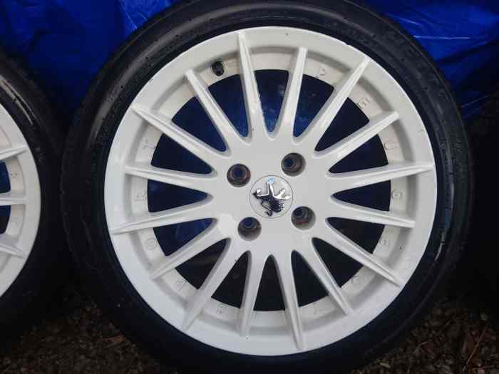 Jantes pts Peugeot sport en 16 pouces 1