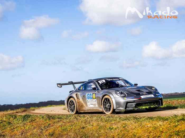 Location 2 PORSCHE 992 GT+ – photo 3 sur 6