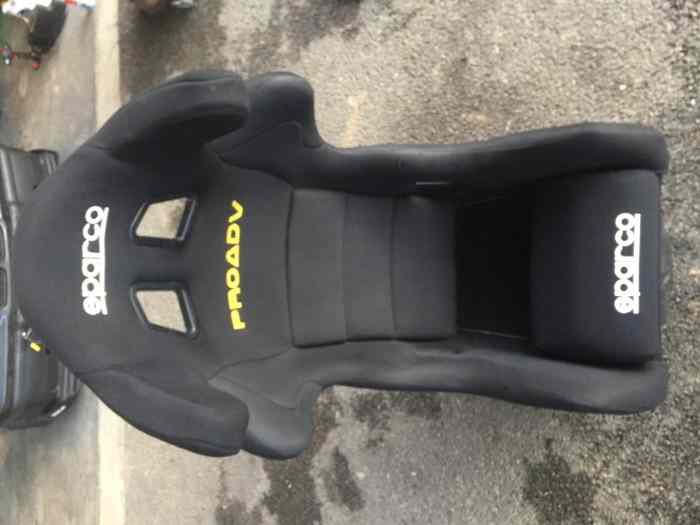 Siège baquet SPARCO PRO ADV oreilles 1