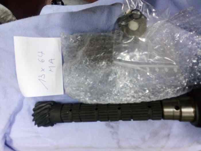 Couple neuf 13x64 SMAN boîte MA 1
