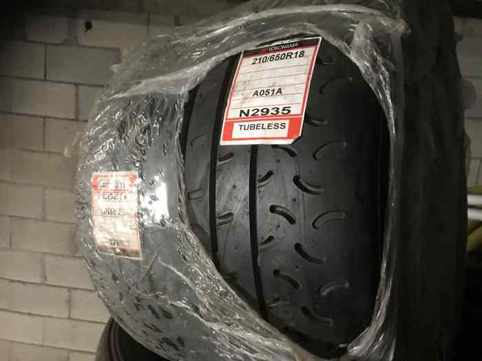 Pneus de Rallye YOKOHAMA ADVAN 051T neufs 210 65 18