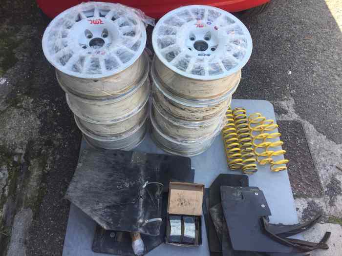 Ford Fiesta R2 1.6 cc 3