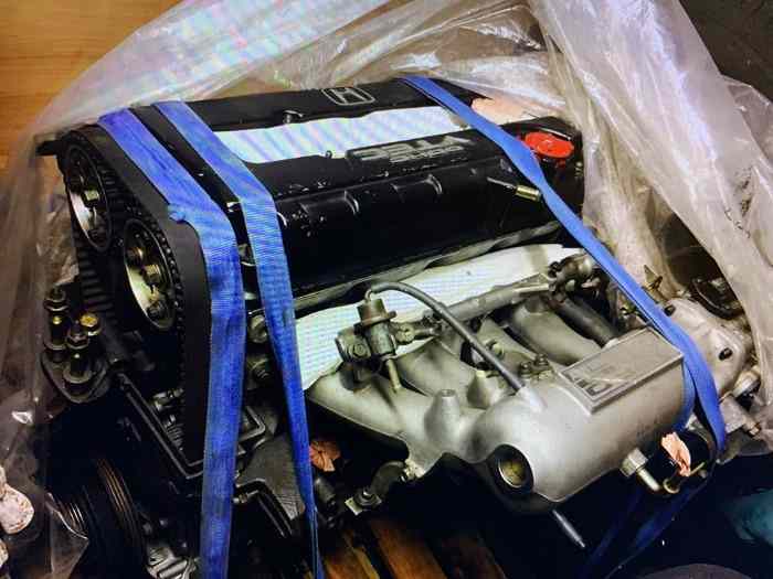 moteur Honda Civic B16a2 préparé (1600 vtec)