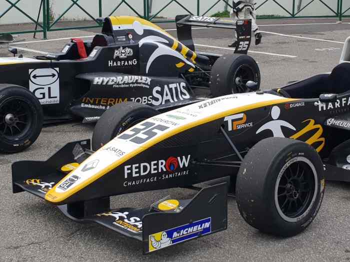Location Tatuus Formule Renault 2.0, Peugeot 206 F2000, Renault Clio Cup 0