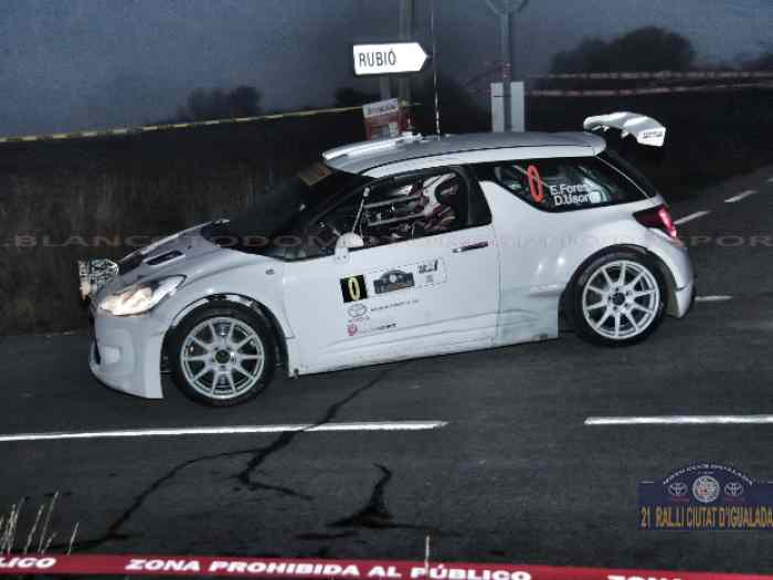 CITROEN DS3 R5 4