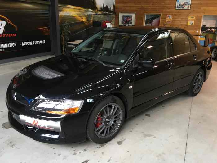 Mitsubishi Lancer Evo IX 0