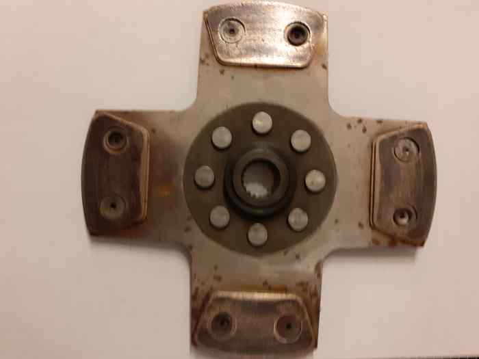 Embrayage boite BE renforcé 200mm 1