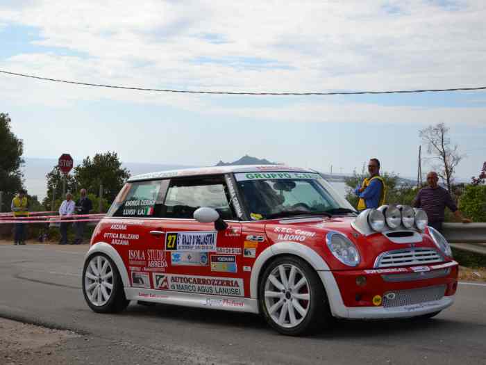 Mini cooper s rally