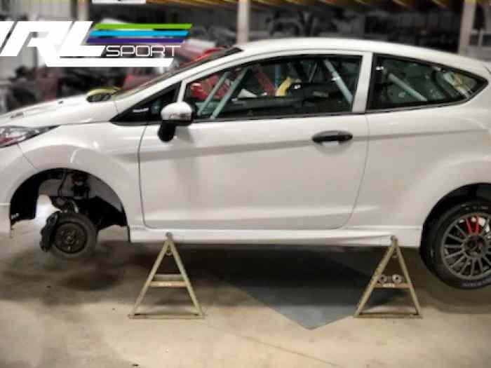 location Fiesta R2J – photo 3 sur 3