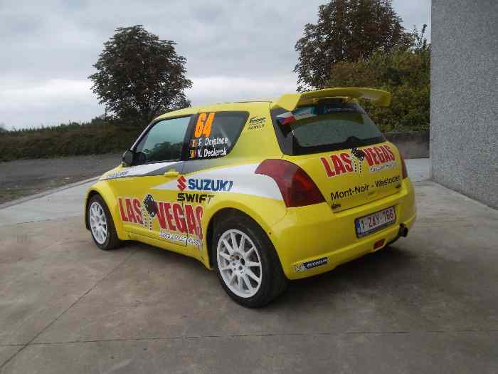 Suzuki Swift S1600 + caisse S1600! 5