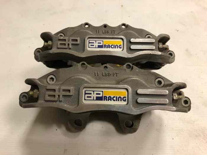 2 étriers AP RACING 4 pistons NEUFS pour GROS FREINS ARRIÈRE 0