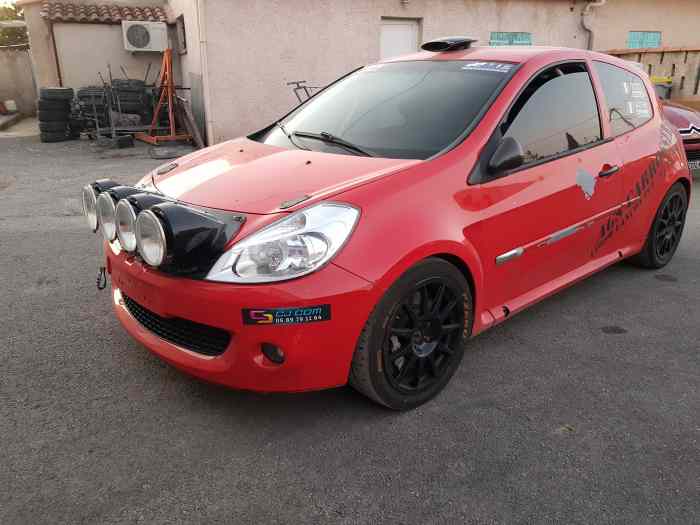 Clio 3 F2014 r3 max – photo 2 sur 6