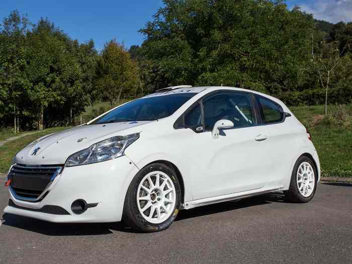 A VENDRE 208 R2-PAYS BASQUE 0