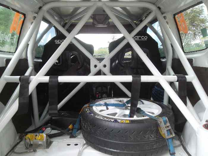 Suzuki Swift S1600 + caisse S1600! 3