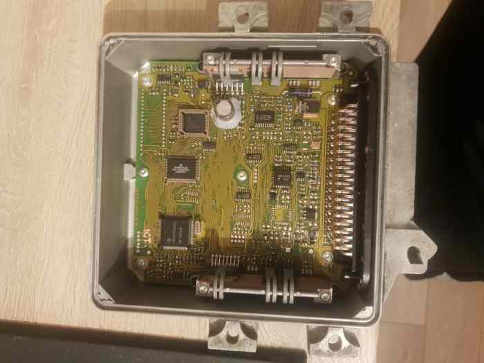 Calculateur 106 s16 saxo vts 1