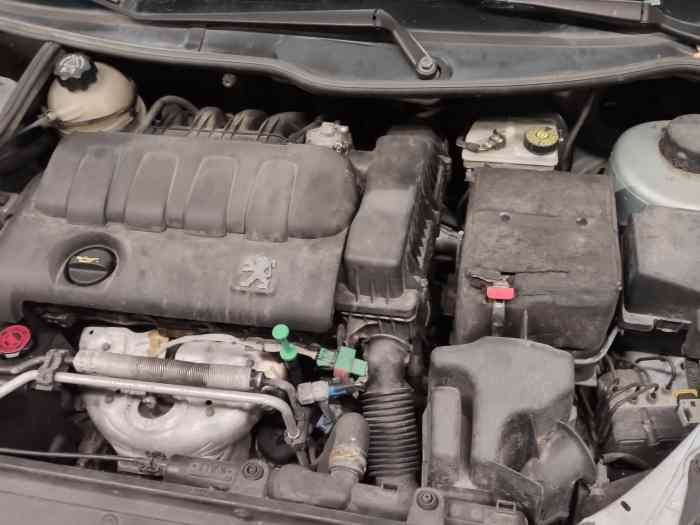 moteur essence 206 1.4 16V KFU 0