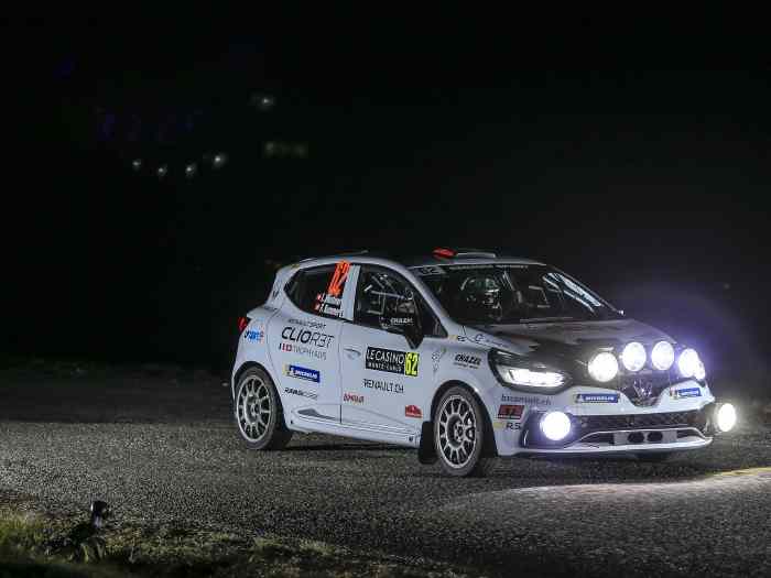 Renault Clio R3T – photo 2 sur 3